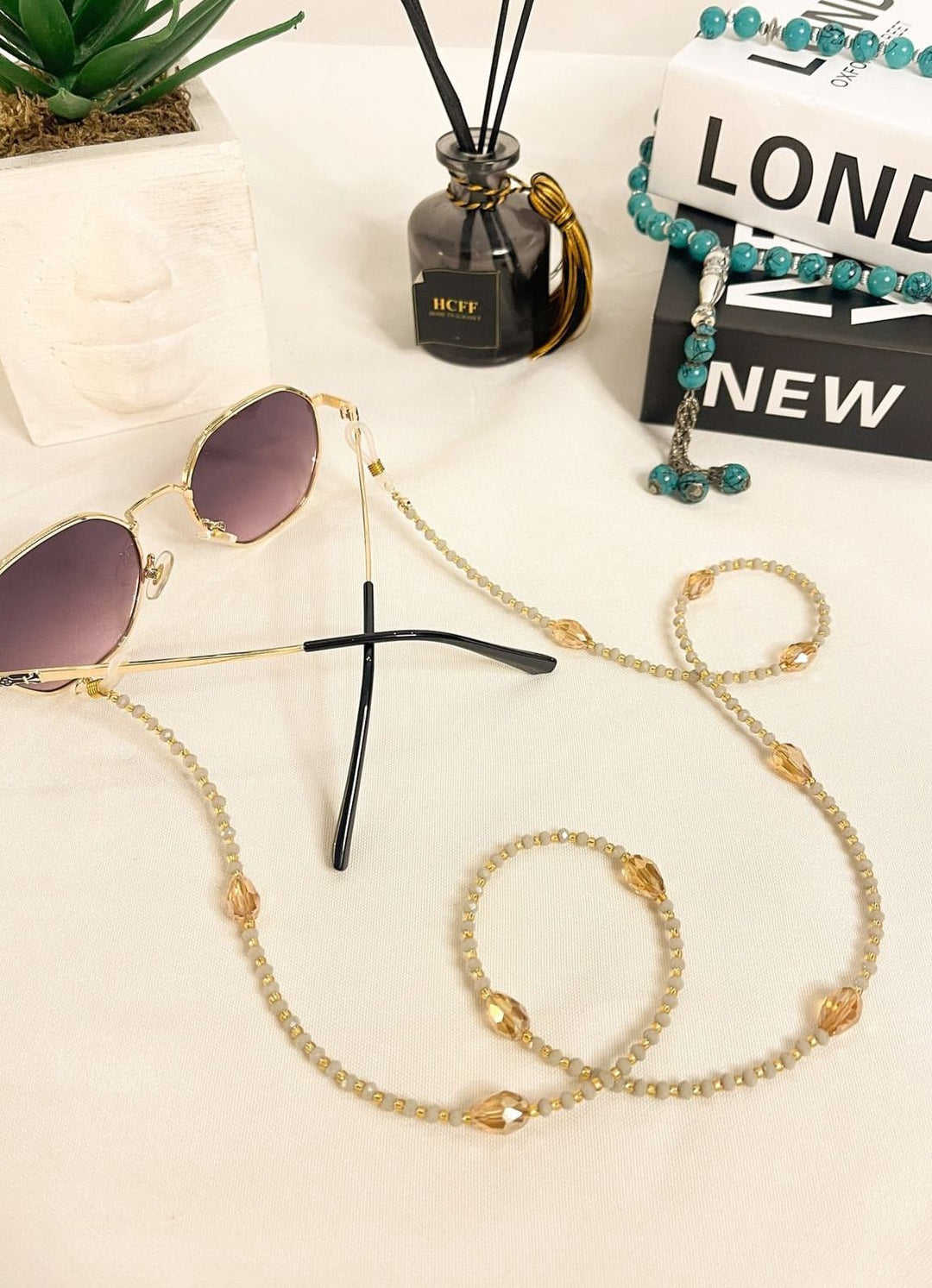 HAND MADE ACCESSORIES